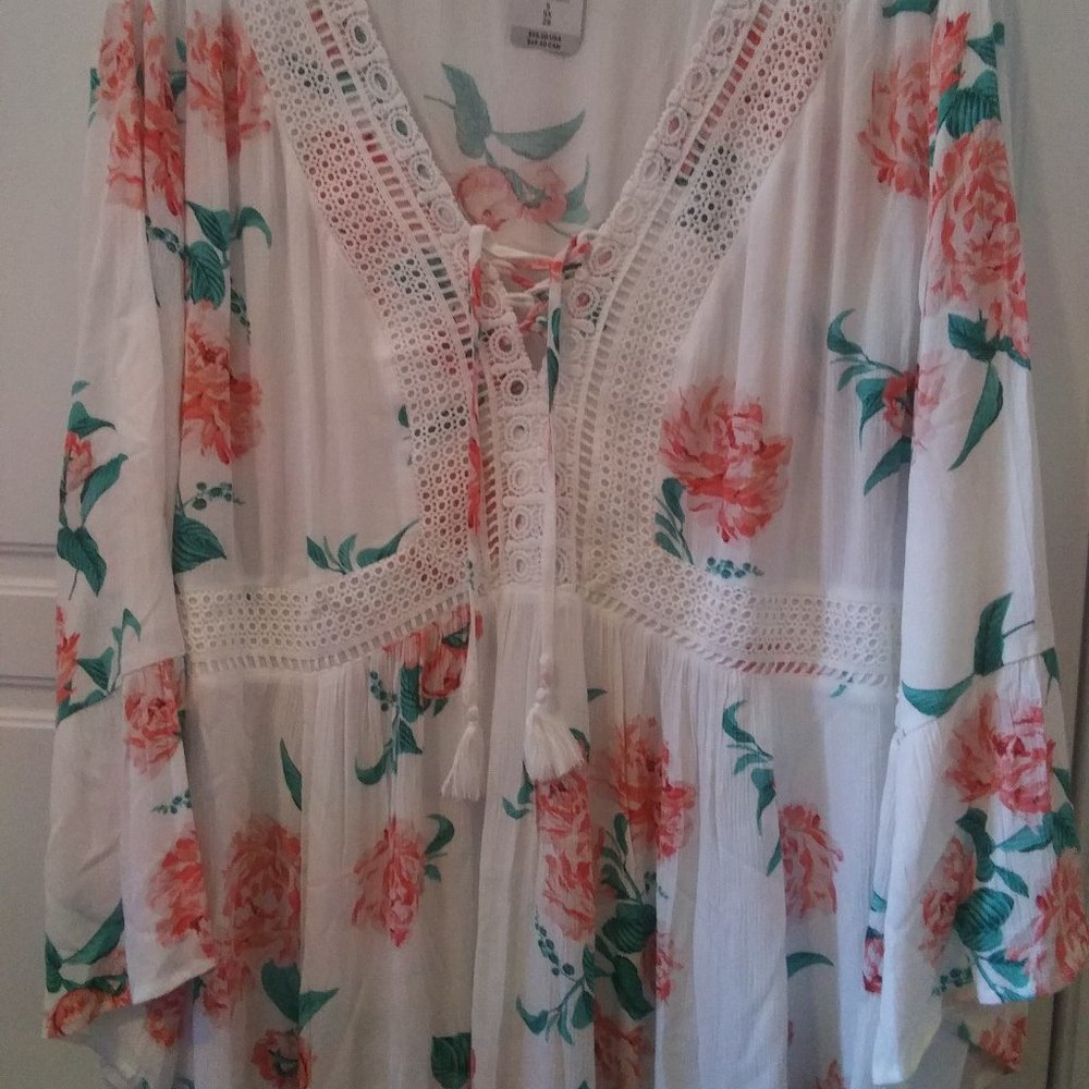 Torrid NWT Baby doll Tunic size 5